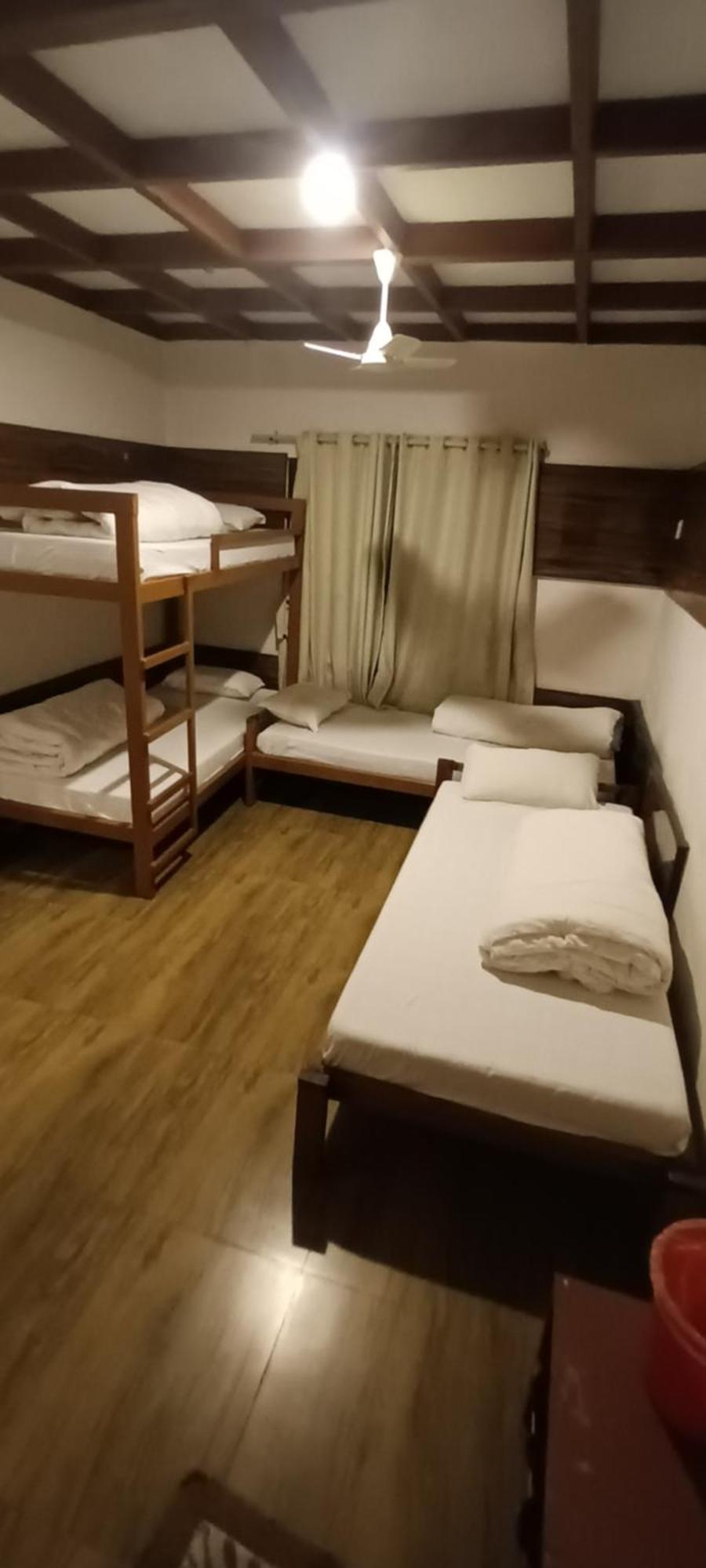 Hotel Dolly Pokhara Dış mekan fotoğraf