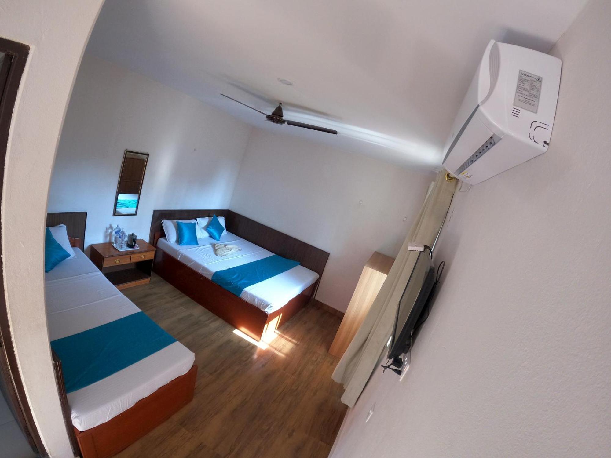 Hotel Dolly Pokhara Dış mekan fotoğraf