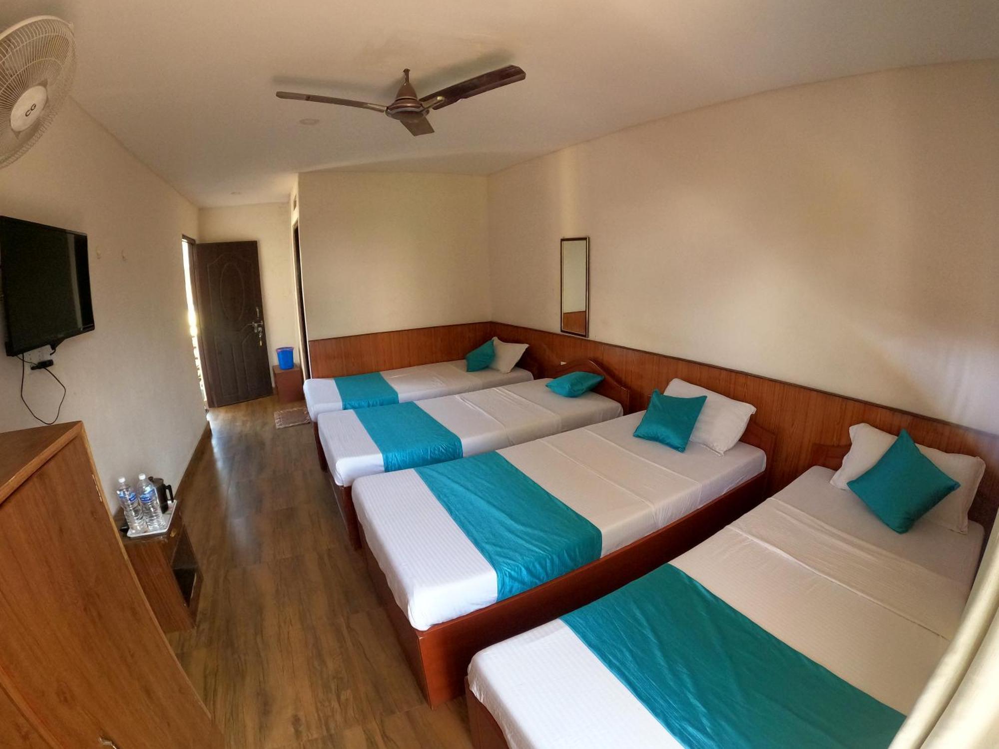Hotel Dolly Pokhara Dış mekan fotoğraf