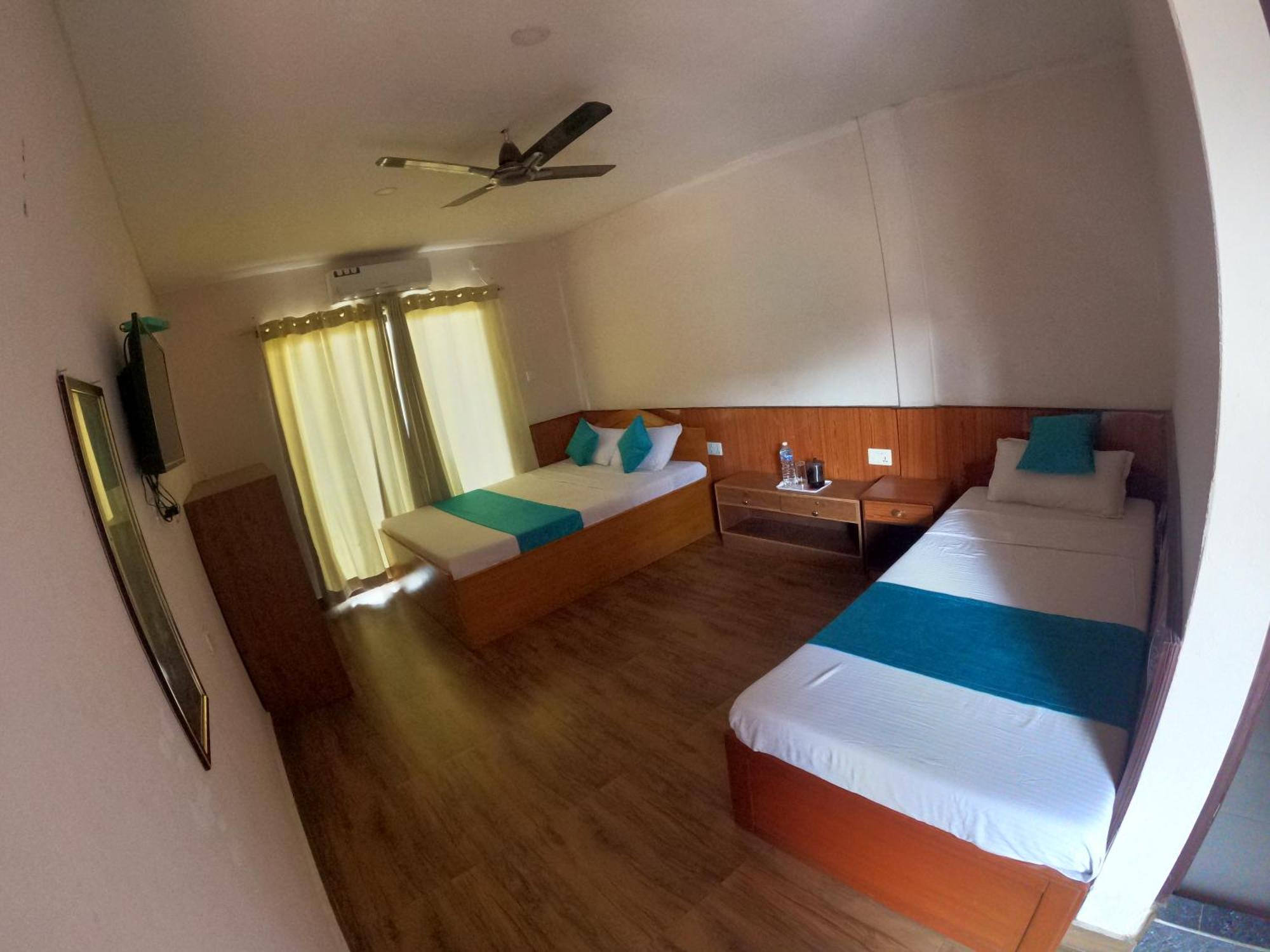 Hotel Dolly Pokhara Dış mekan fotoğraf